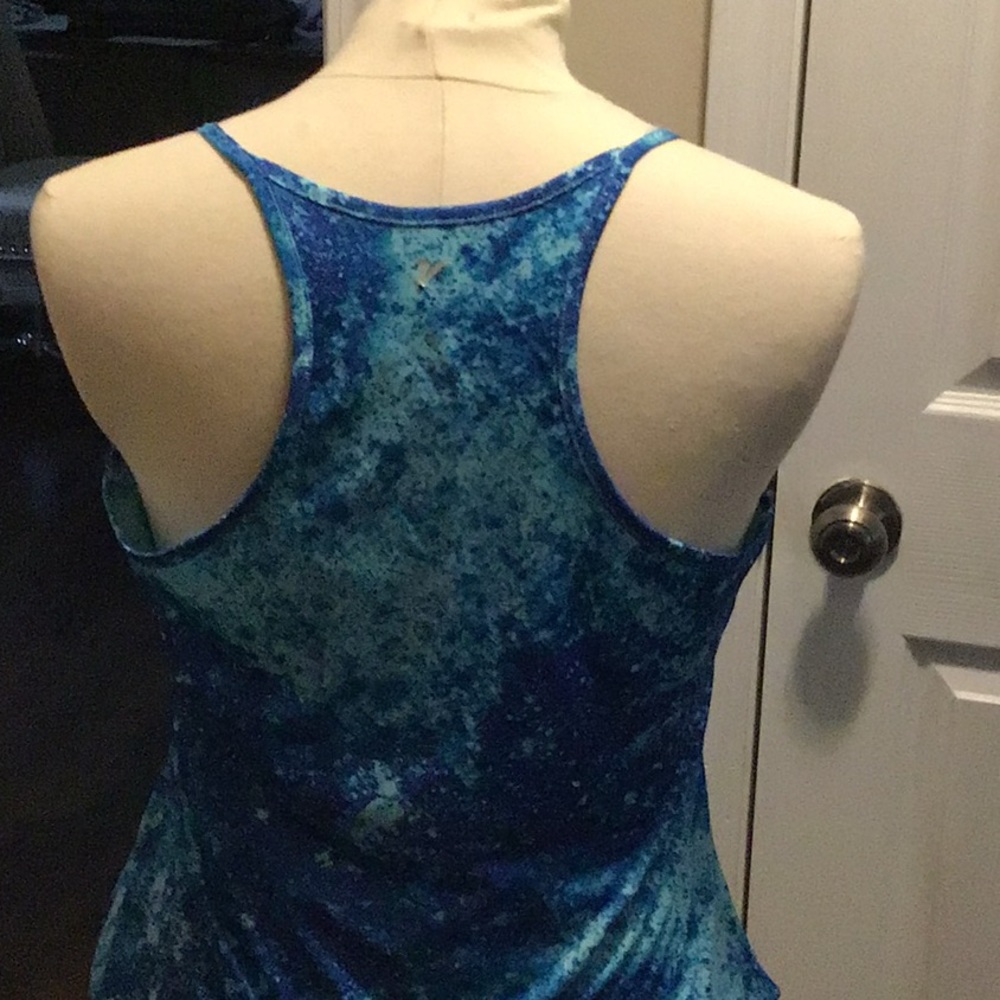 Work Out Razor Back Tank Top - Picture 3 of 4
